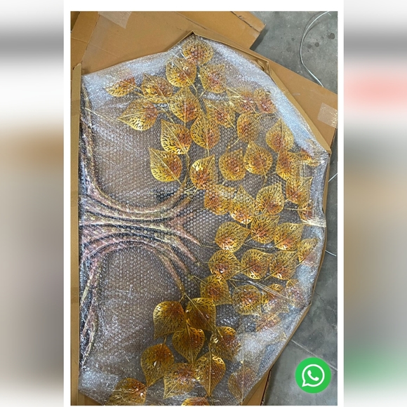 Golden tree wall decor - Picture 4 of 4